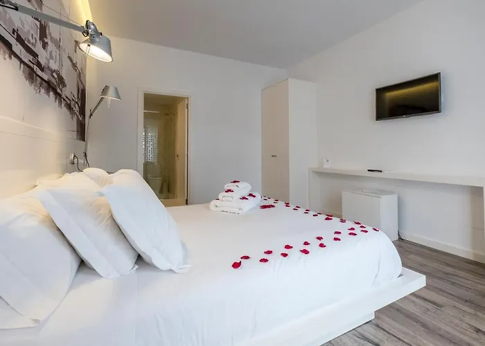 Hotel Abril 37